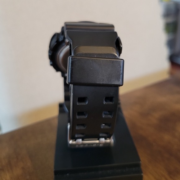 G-Shock Big Case Military Spec Watch - GD-120MB-1 - Picture 6 of 7